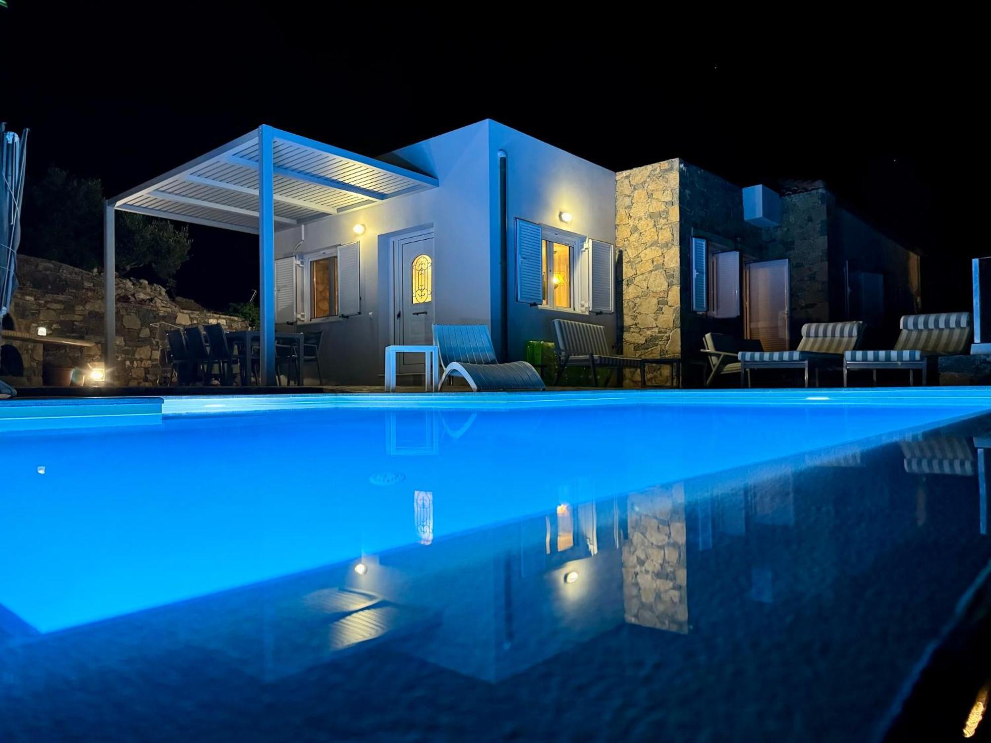 Crete Garden Guesthouse Agios Nikolaos Buitenkant foto